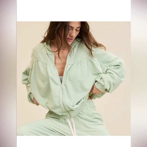 aerie Jackets & Blazers - Aerie Light Green Zip-Up Jacket